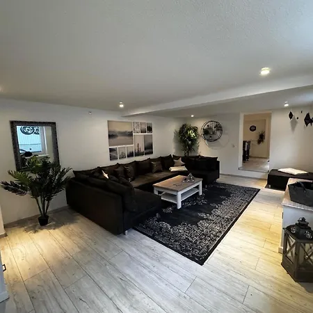 Haus Der Moeglichkeiten 12 Personen Aussensauna Holiday home Barbis